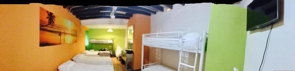 Albergue Juvenil New Age Hostel Palma de Mallorca Buitenkant foto